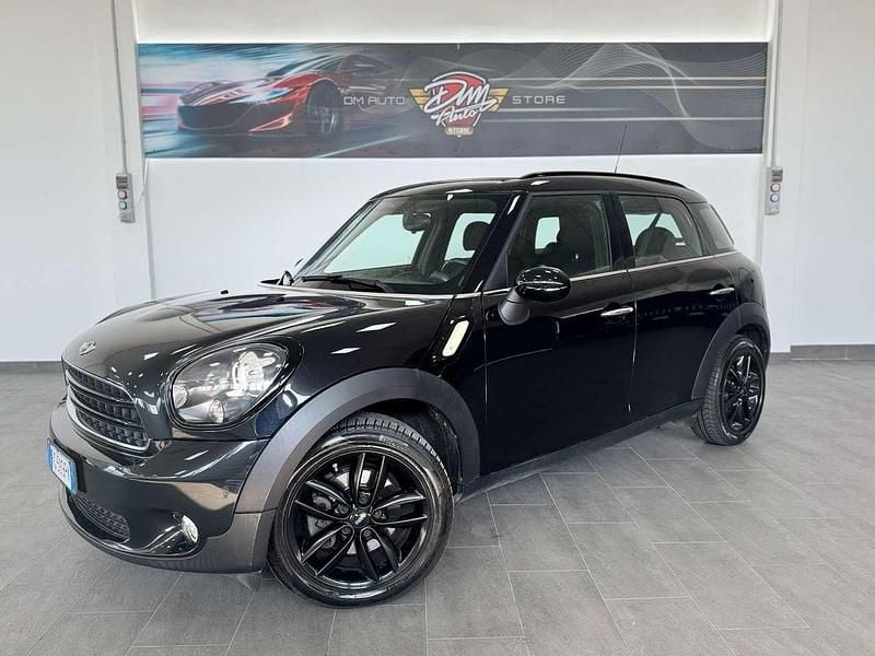 Usata Mini Park Lane Countryman 111 CV (81 kW) 2017 Nero SUV