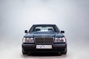 Usata Mercedes E320 220 CV (161 kW) 1995 Verde Coupé