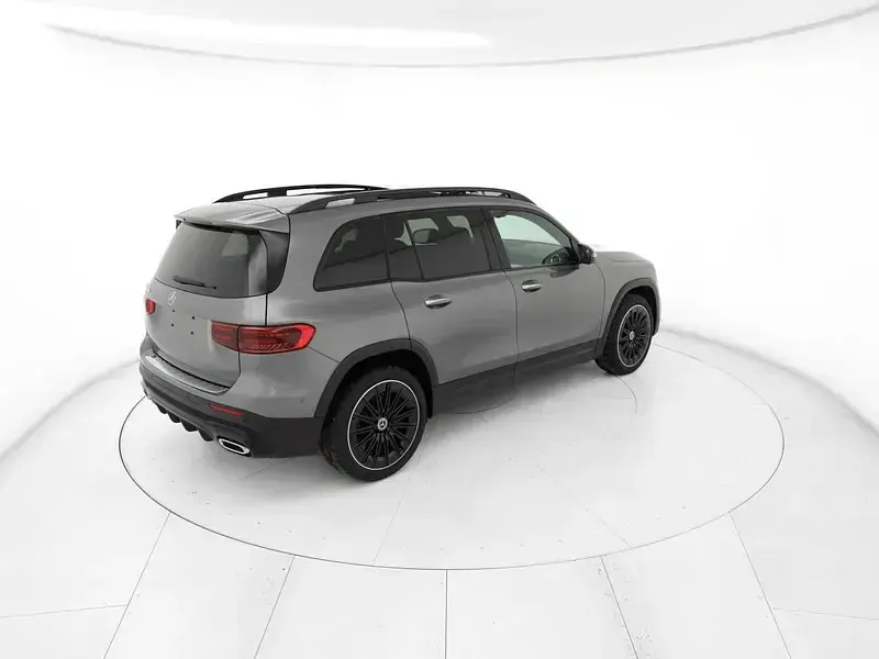 Nuova Mercedes GLB180 Advanced Plus 116 CV (85 kW) 2026 Grigio SUV