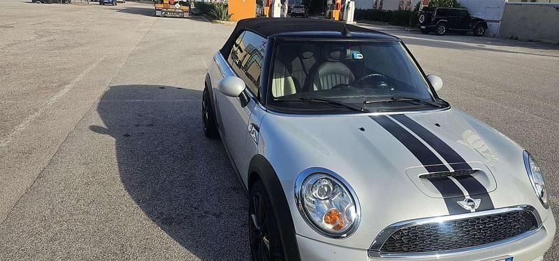 Usata 2016 Mini Cooper SD Cabriolet Cabrio | 15.000 € (Ottimo prezzo) - Immagine 1/4