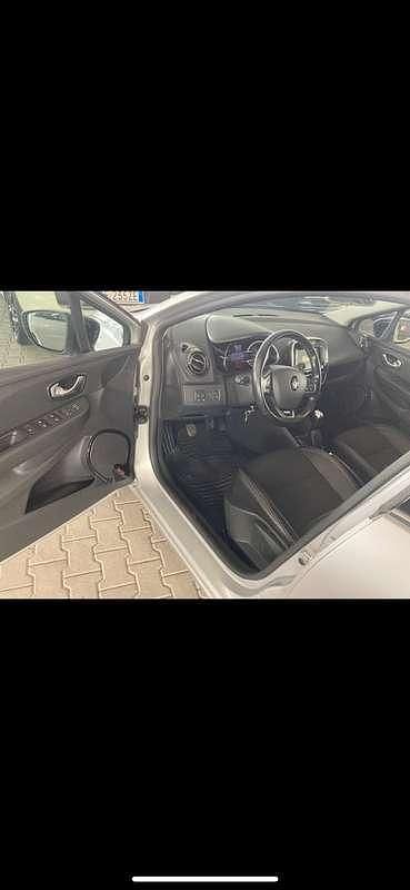 Usata Renault Clio IV Zen 90 CV (66 kW) 2019 Grigio Berlina