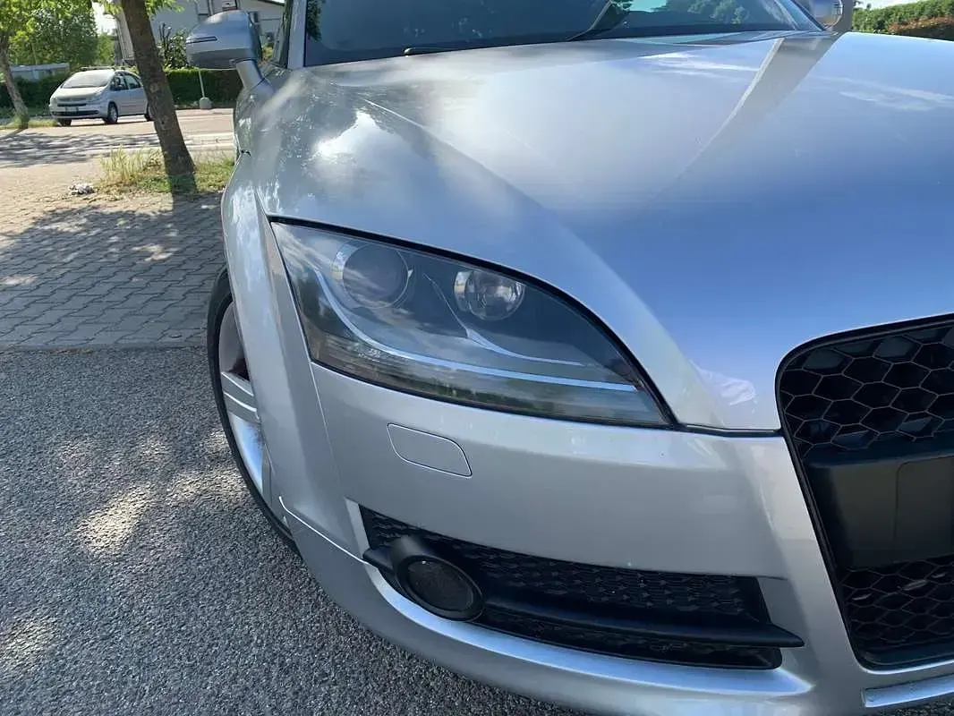 Usata Audi TT Ambiente 200 CV (147 kW) 2006 Argento Coupé