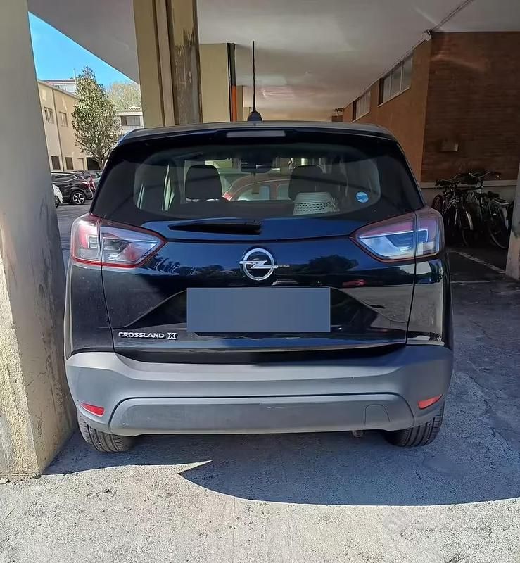 Usata Opel Crossland 2021 Nero SUV