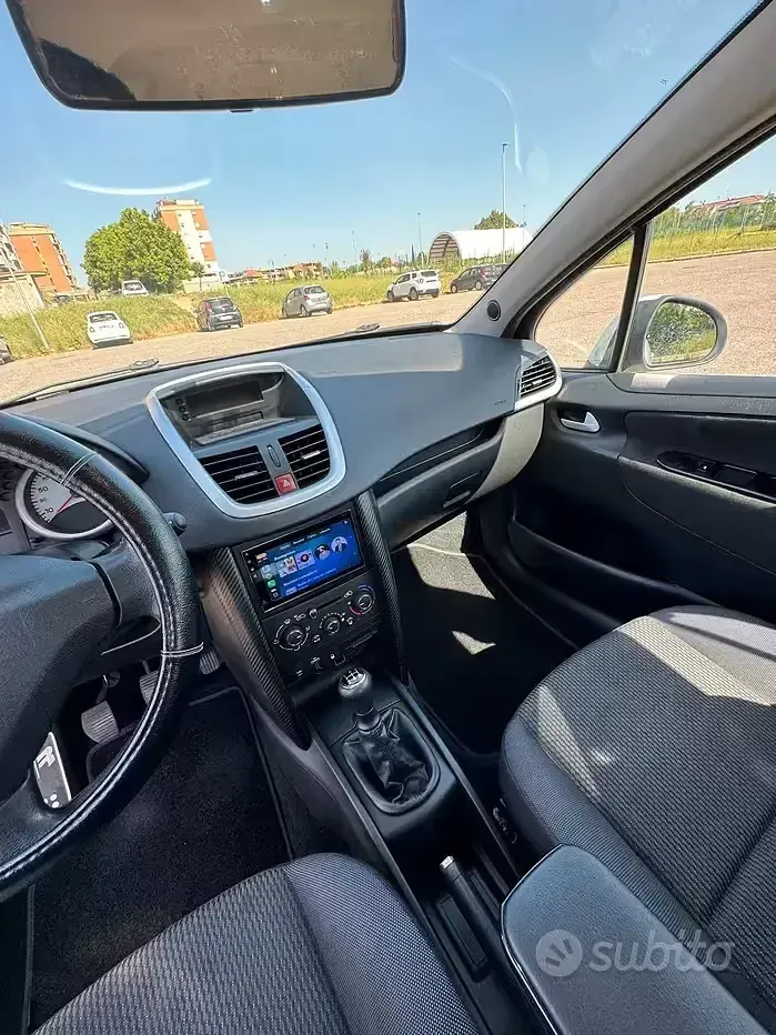 Usata Peugeot 207 73 CV (53 kW) 2011 Bianco Berlina