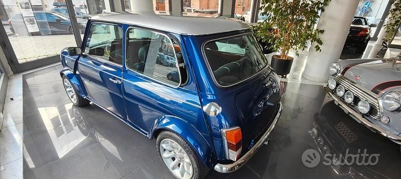 Usata Mini Cooper 62 CV (45 kW) 1996 Blu Utilitaria