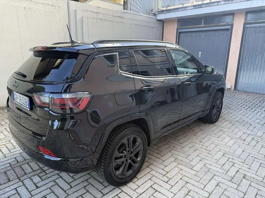 Usata Jeep Compass 131 CV (96 kW) 2021 Nero SUV