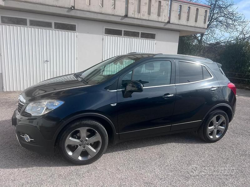 Usata Opel Mokka Cosmo 131 CV (96 kW) 2014 Nero SUV