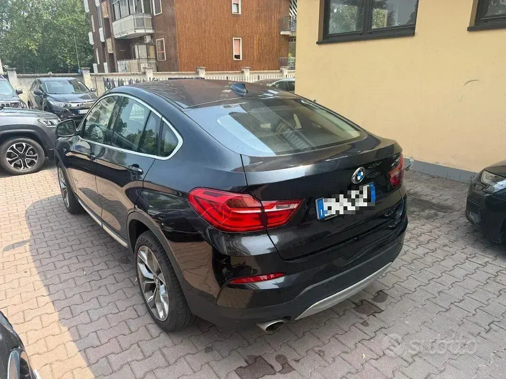 Usata BMW X4 190 CV (139 kW) 2016 Bluazzurro SUV