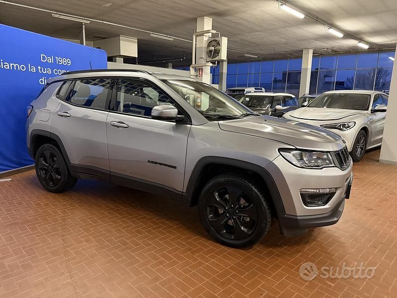 Usata Jeep Compass Night Eagle 140 CV (102 kW) 2020 Gray SUV