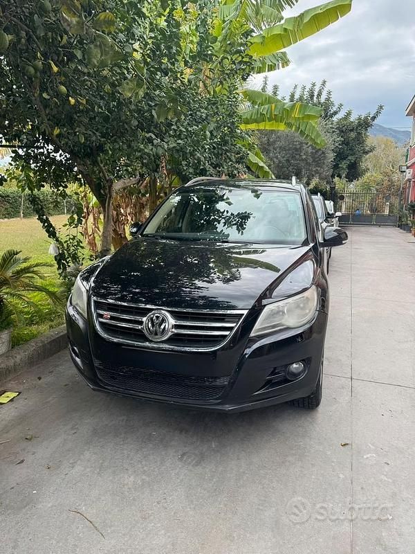 Usata VW Tiguan Sport 140 CV (102 kW) 2009 Nero SUV