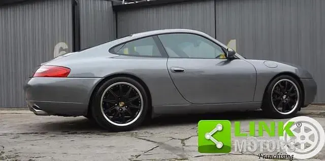 Usata Porsche 911 Carrera 299 CV (219 kW) 2001 Grigio Coupé
