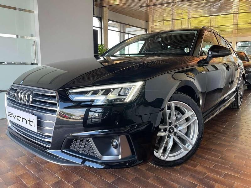 Usata Audi A4 S-Line 190 CV (139 kW) 2019 Mythos Station wagon