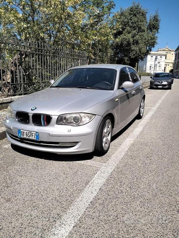 Usata BMW 2000 175 CV (128 kW) 2009 Grigio Berlina