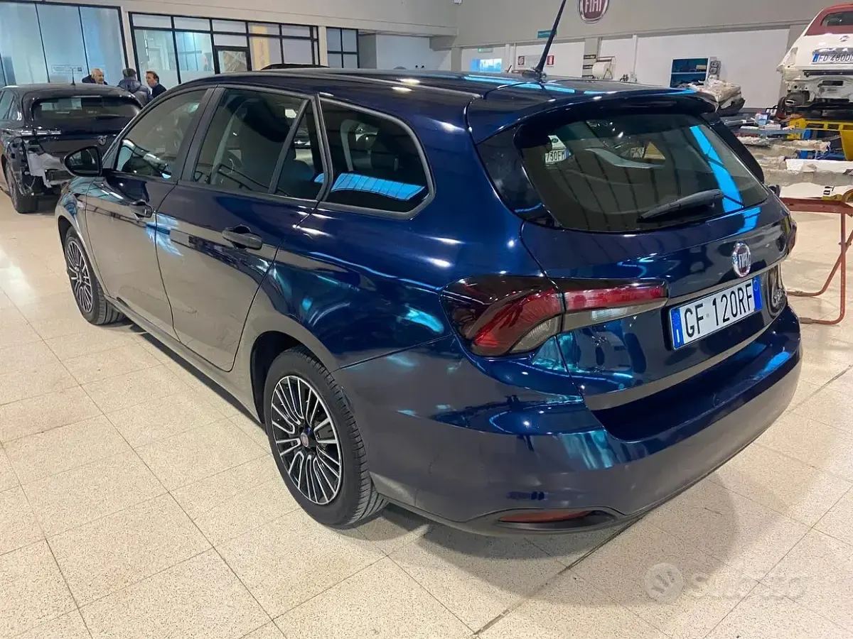 Usata Fiat Tipo 131 CV (96 kW) 2021 Blu Station wagon