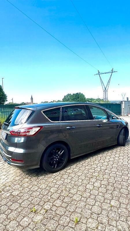 Usata Ford S-MAX S 150 CV (110 kW) 2017 Grigio Monovolume