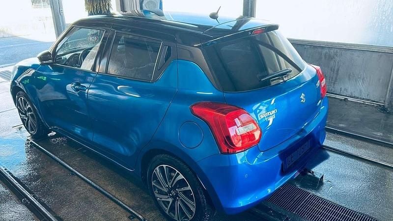 Usata Suzuki Swift 83 CV (61 kW) 2021 Nero Berlina