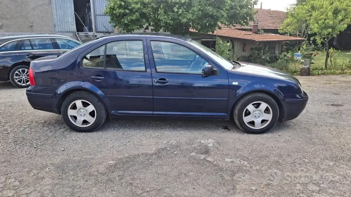 Usata VW Bora 101 CV (74 kW) 2000 Berlina