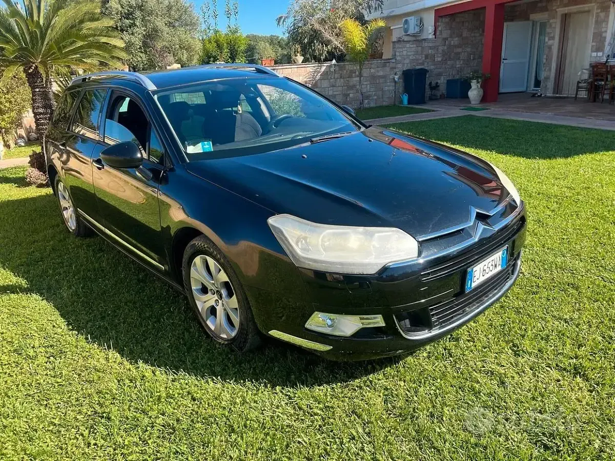 Usata Citroën C5 140 CV (102 kW) 2011 Nero Station wagon