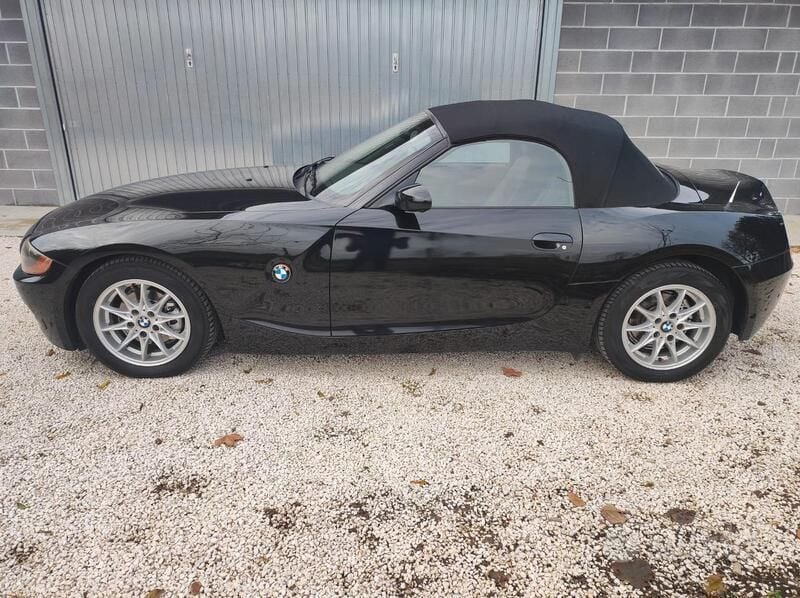 Nero Usata 2004 BMW Z4 Cabrio | 11.000 € (Super prezzo) - Immagine 1/4