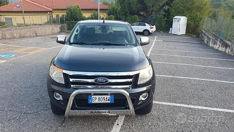 Blu Usata 2013 Ford Ranger Pick-up | 17.800 € (Buon prezzo) - Immagine 1/4