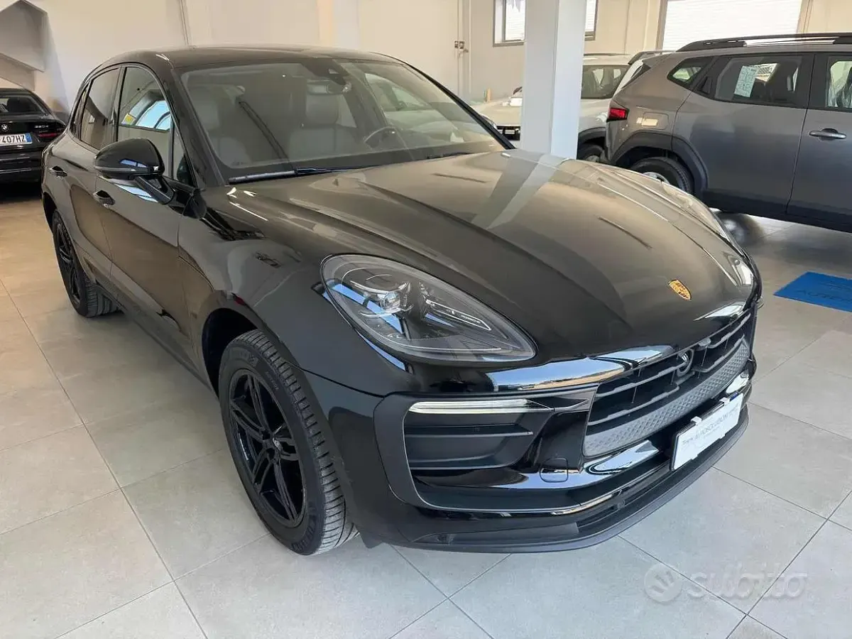 Usata Porsche Macan 265 CV (194 kW) 2022 Nero SUV