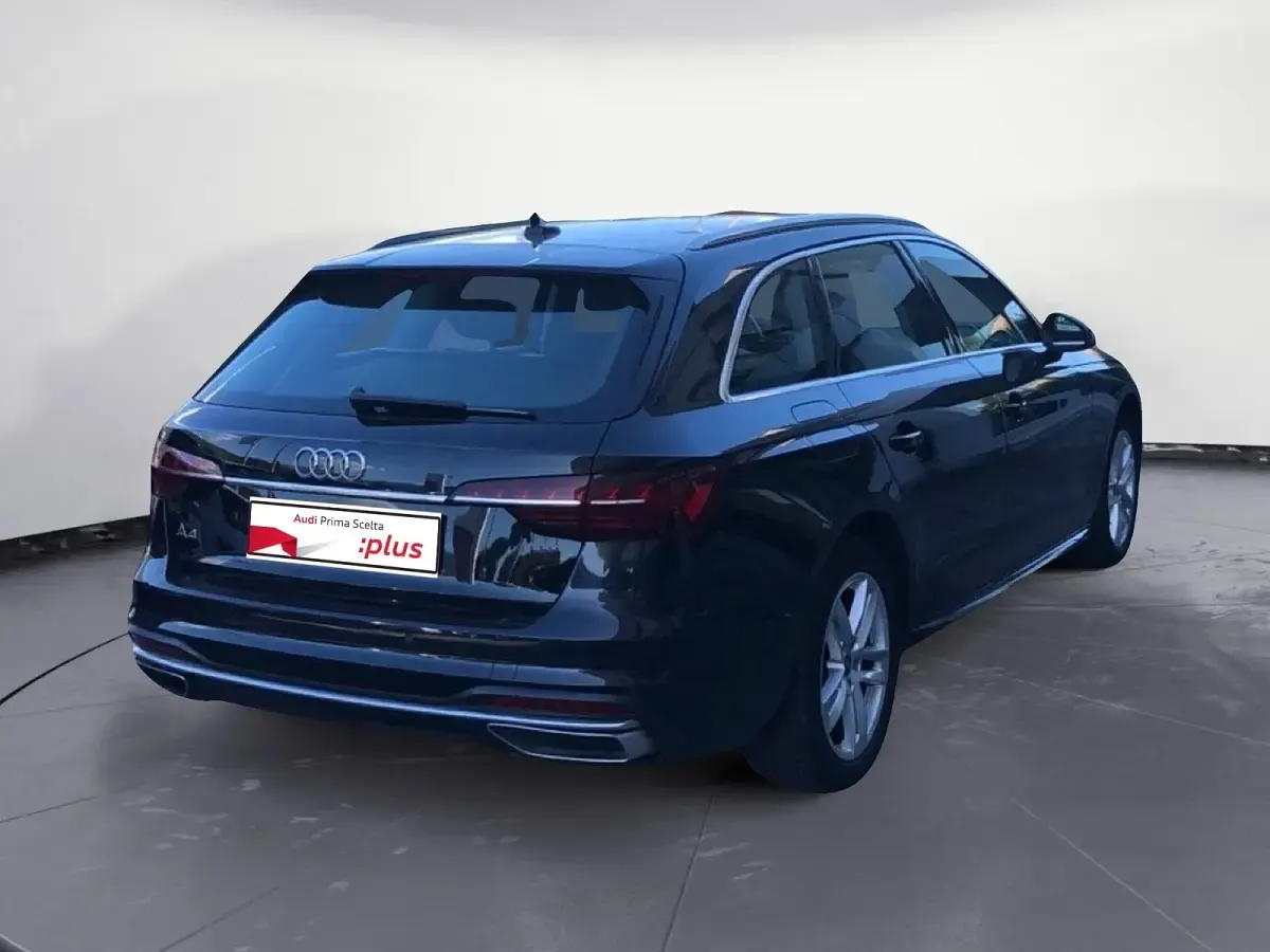 Usata Audi A4 Advanced Plus 163 CV (119 kW) 2022 Nero Station wagon
