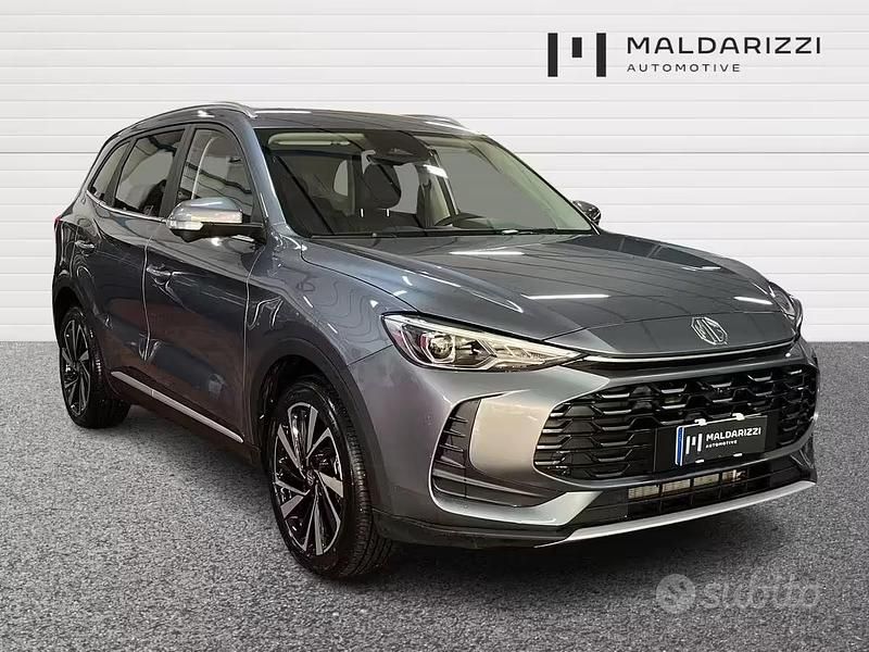 Usata MG ZS Luxury 197 CV (144 kW) 2025 Grigio SUV