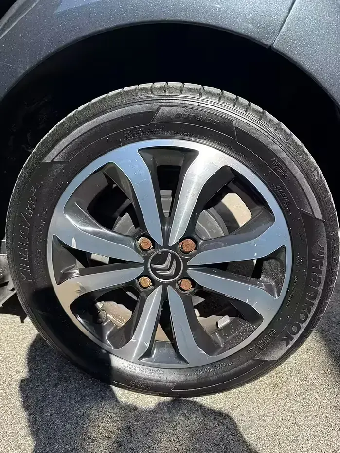 Usata Citroën C1 69 CV (50 kW) 2014 Grigio Utilitaria