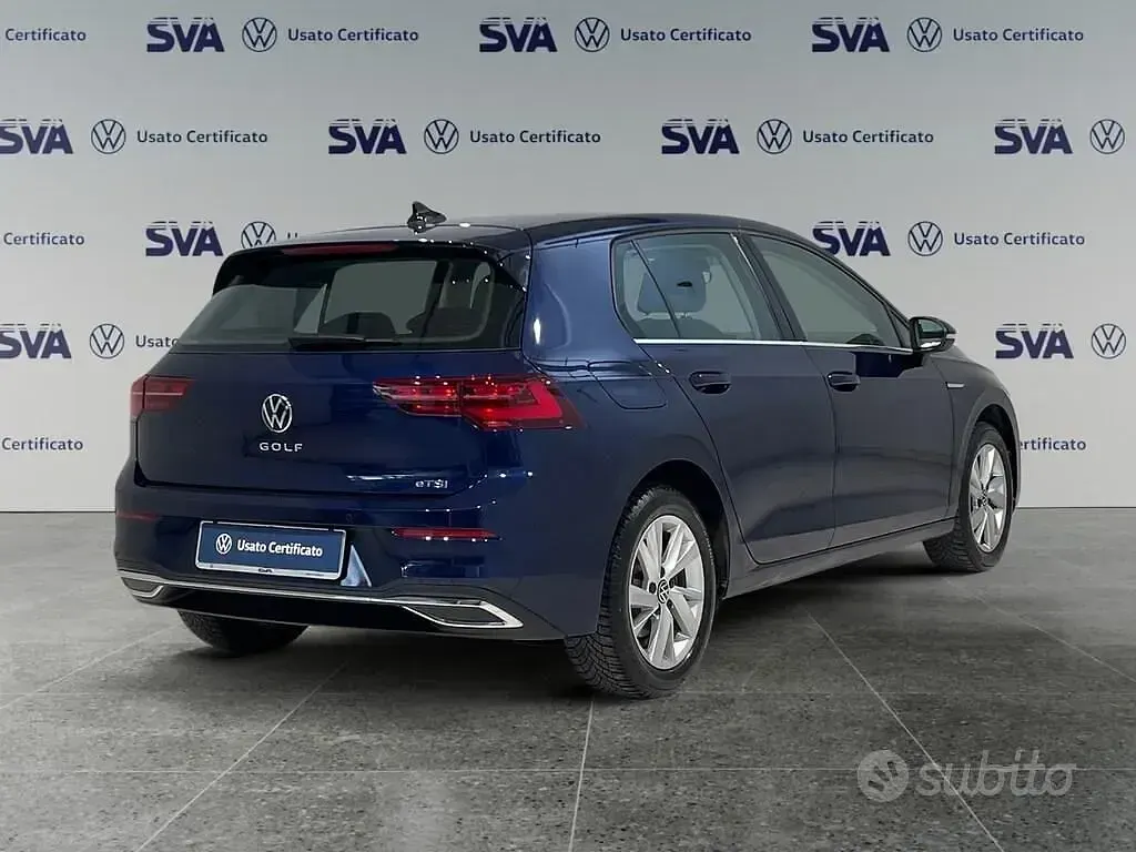 Usata VW Golf VIII Style 150 CV (110 kW) 2020 Blu Berlina