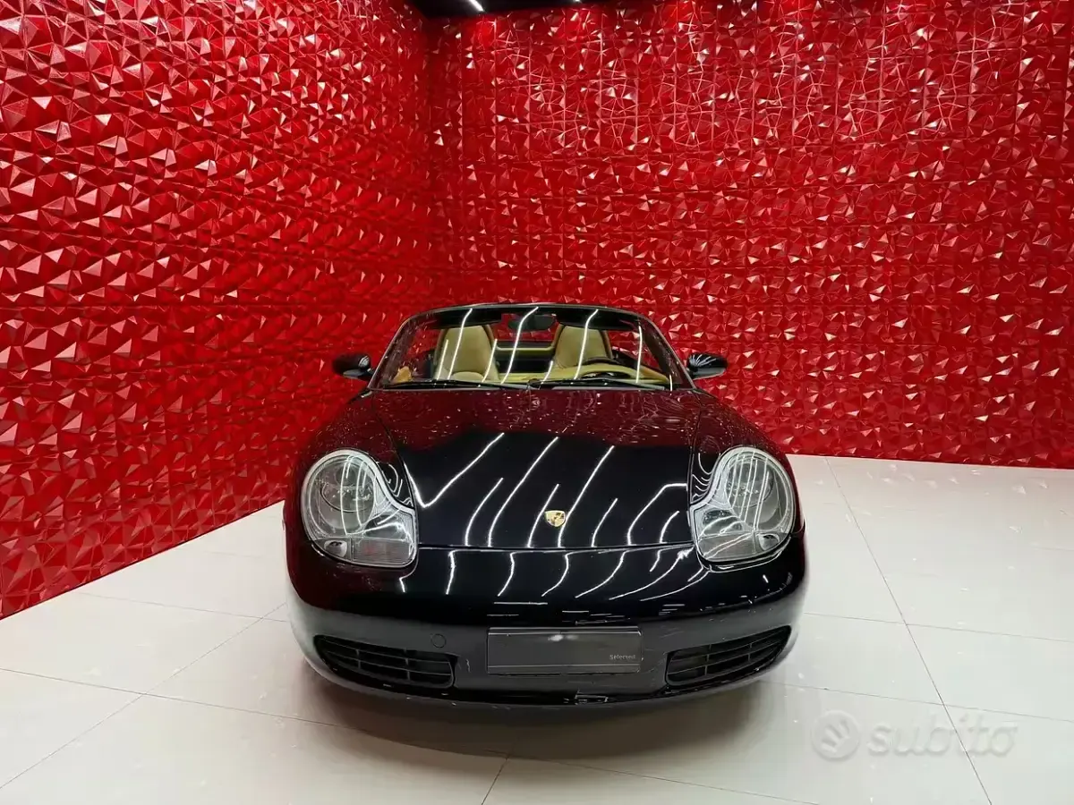 Usata Porsche Boxster 220 CV (161 kW) 2001 Nero Cabrio