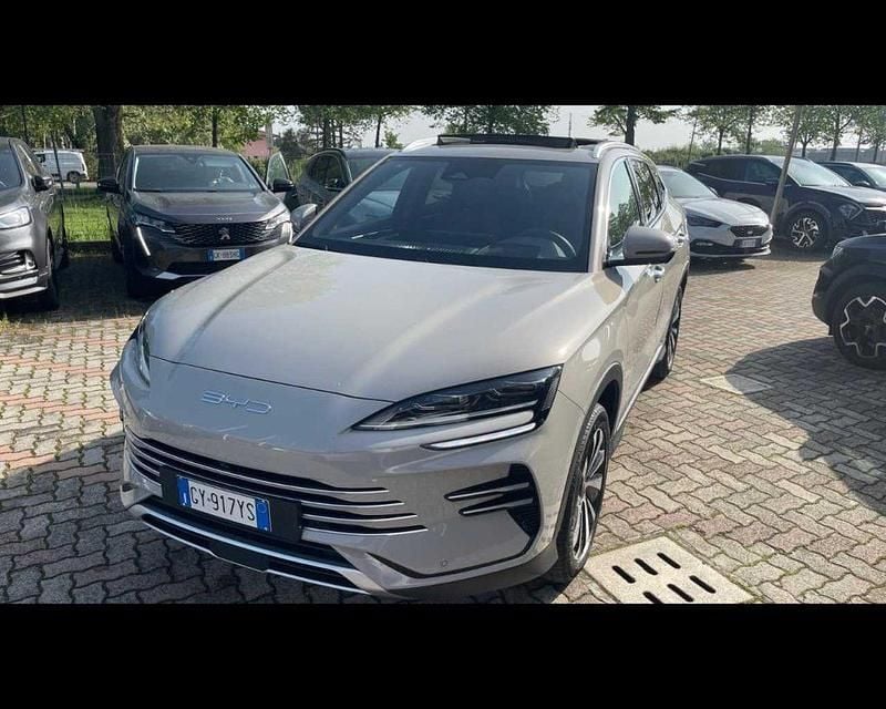 Usata BYD Seal U Boost 98 CV (72 kW) 2025 Grigio SUV