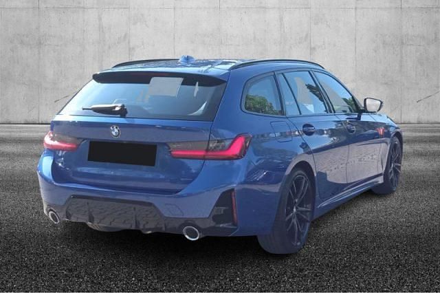 Usata BMW 320 M Sport 190 CV (139 kW) 2022 Blu/azzurro Station wagon