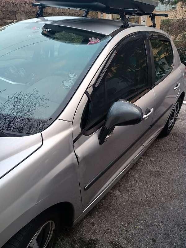 Usata Peugeot 207 75 CV (55 kW) 2006 Berlina