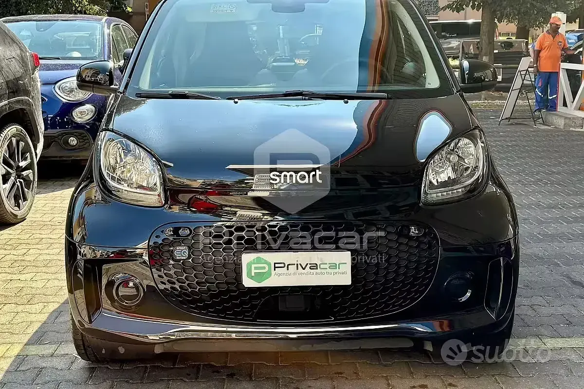 Usata Smart ForTwo Coupé Pulse 41 kW (56 CV) 2021 Nero Utilitaria