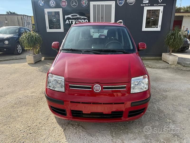 Usata Fiat Panda Dynamic 69 CV (50 kW) 2011 Rosso Berlina