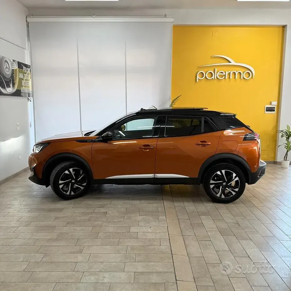 Usata Peugeot 2008 GTi 131 CV (96 kW) 2023 Arancione SUV