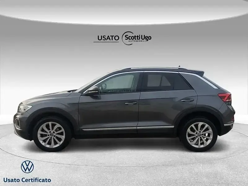 Usata VW T-Roc Style 110 CV (80 kW) 2023 Grigio SUV