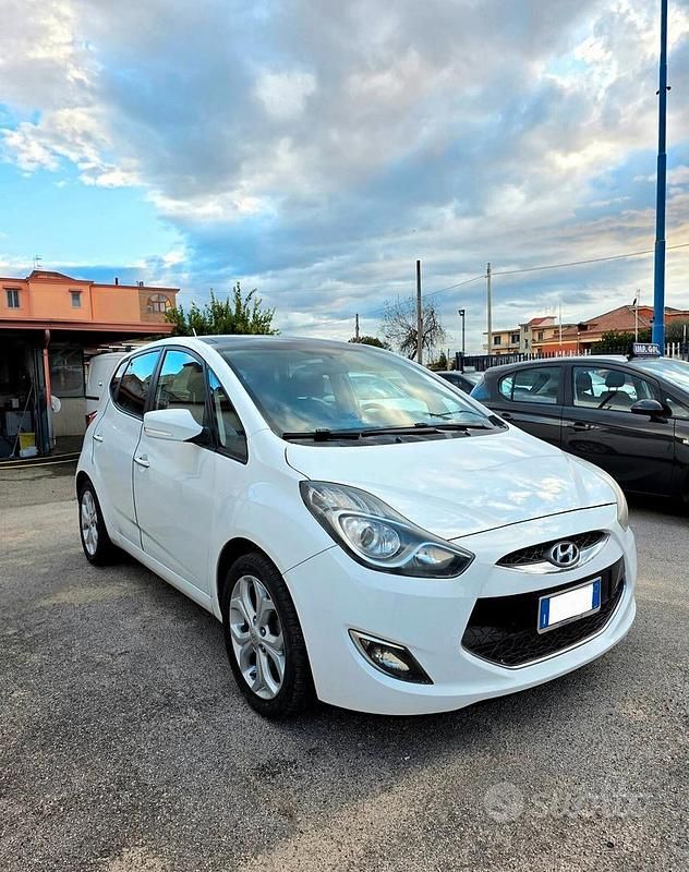 Usata Hyundai ix20 Style 90 CV (66 kW) 2011 Bianco Utilitaria