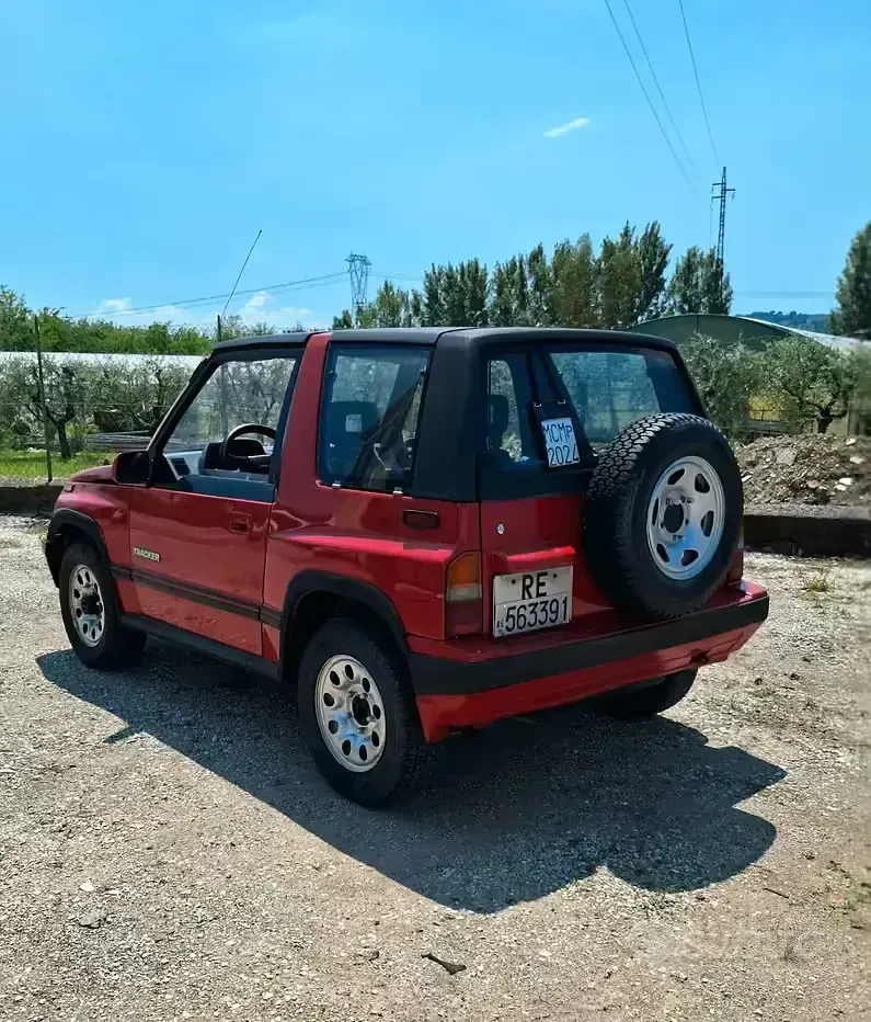 Usata Suzuki Vitara 75 CV (55 kW) 1989 Rosso Cabrio