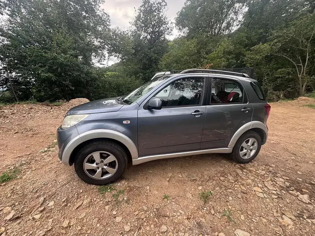 Usata Daihatsu Terios 105 CV (77 kW) 2007 SUV