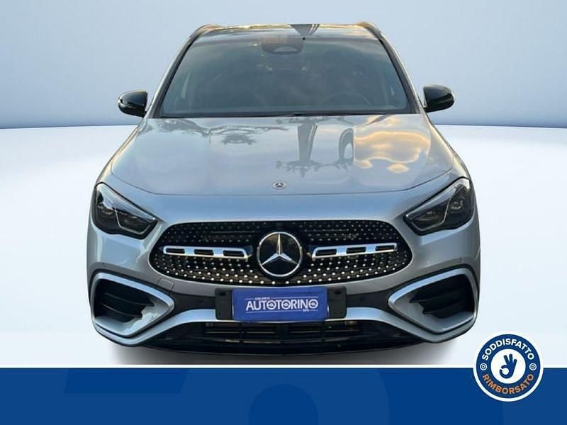 Usata Mercedes GLA200 Advanced Plus 149 CV (109 kW) 2025 Argento SUV