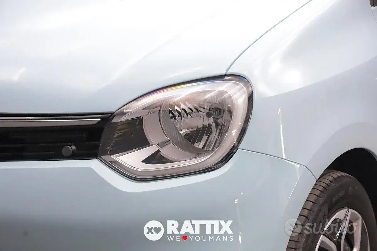 Usata Renault Twingo Equilibre 65 CV (47 kW) 2024 Blu shopping Utilitaria