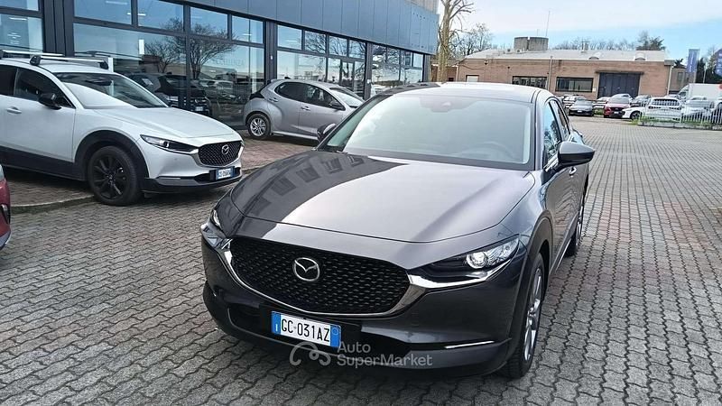 Usata Mazda CX-30 122 CV (89 kW) 2020 Machine gray SUV