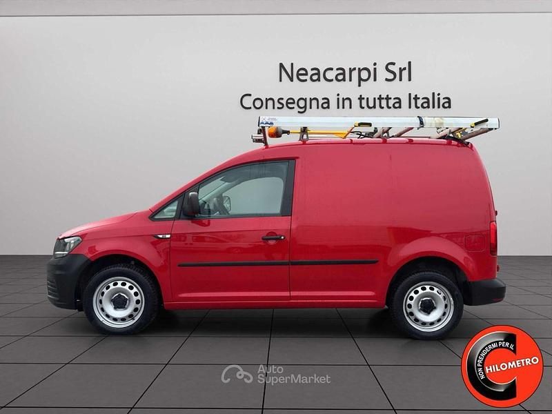 Usata VW Caddy 122 CV (89 kW) 2016 Rosso pastello Monovolume