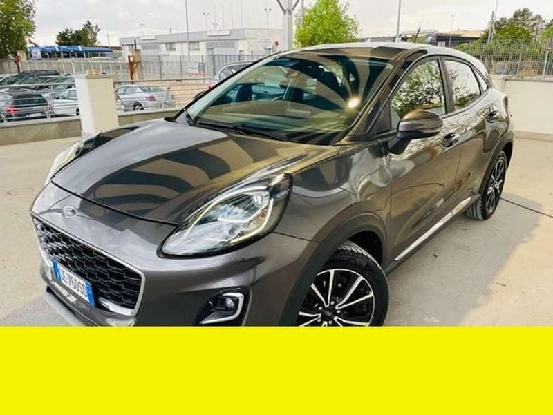 Usata Ford Puma Titanium X 120 CV (88 kW) 2021 Gray Station wagon