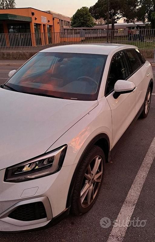 Usata Audi Q2 Admired 116 CV (85 kW) 2021 Bianco SUV