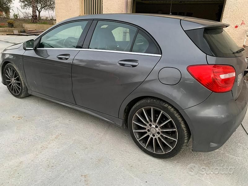 Usata Mercedes A200 2013 Grigio Berlina