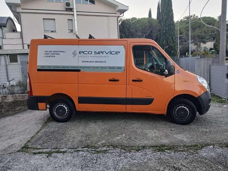 Usata Opel Movano 101 CV (74 kW) 2012 Arancione Furgone