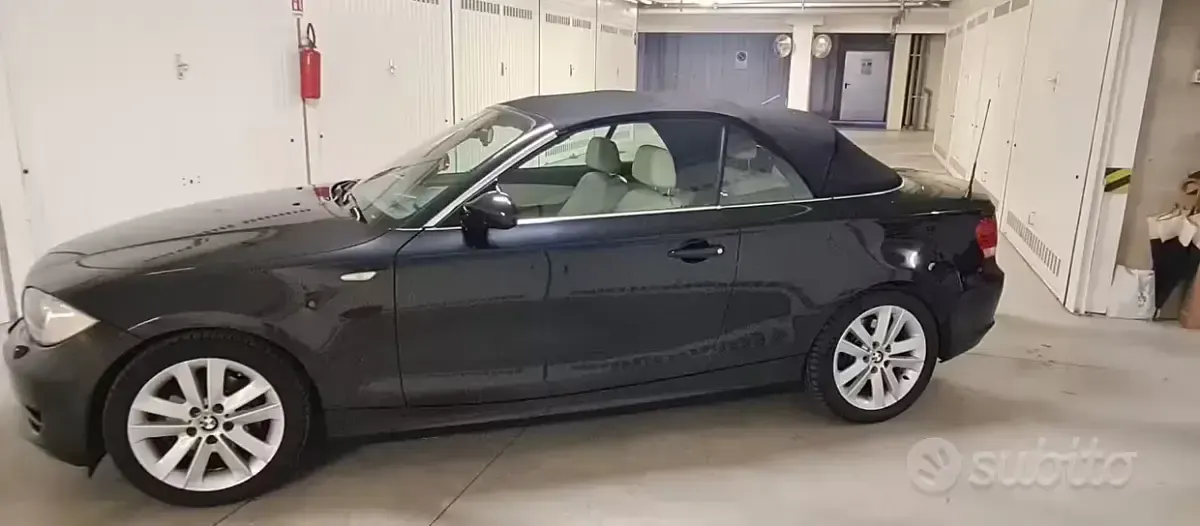 Usata BMW 120 Cabriolet 170 CV (125 kW) 2008 Nero Cabrio