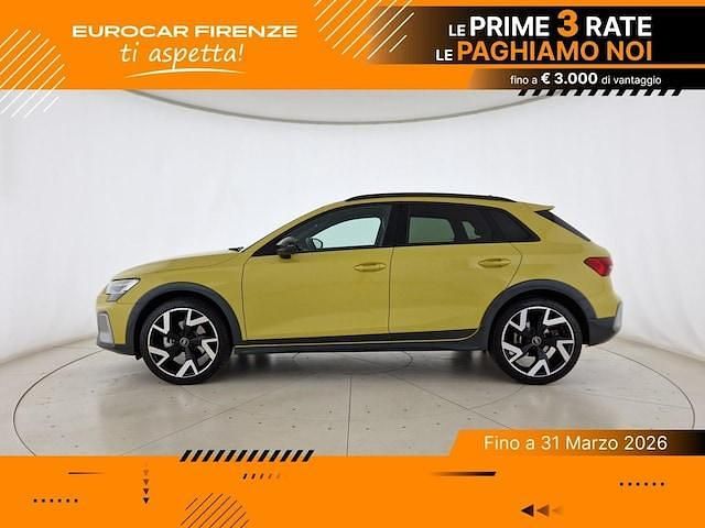 Usata Audi A3 Comfort 150 CV (110 kW) 2024 Giallo pitone metallizzato Berlina